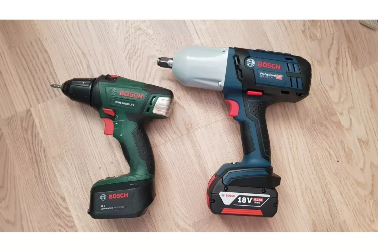 Bosch Аккумуляторный ударный гайковерт GDS 18 V-LI HT 06019B130A купить в Перми