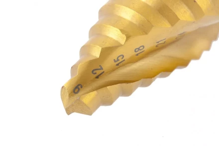 Сверло ступенчатое 9-12-15-18-21-24-27-30-33-36 мм HSS спиральный Профиль шестигранный хвостовик Matrix 72358 купить в Перми