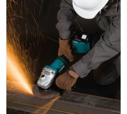 Аккумуляторная углошлифовальная машина Makita DGA700Z (без АКБ и ЗУ) купить в Перми