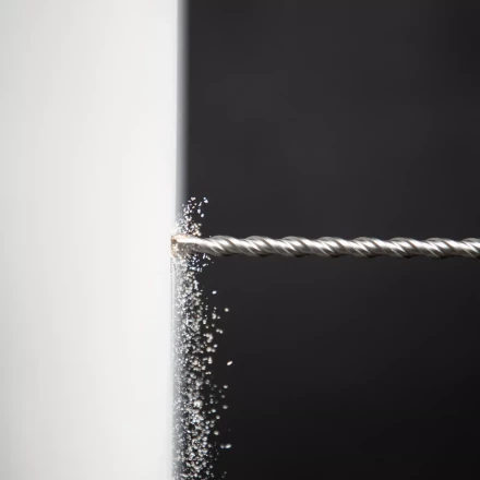 Бур по бетону Denzel, 8 x 210 мм, двойная спираль, три пылеотводящие кромки, 705013 купить в Перми