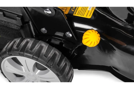 Бензиновая газонокосилка CHAMPION LM4215 купить в Перми