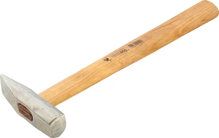 Молоток слесарный 200 г квадратный боек деревянная рукоятка Россия 10260 купить в Перми