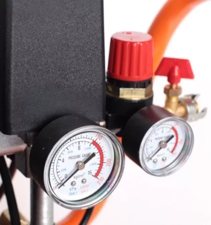 Компрессор масляный поршневой ременной PATRIOT REMEZA СБ 4/С-50 LB 30 A купить в Перми