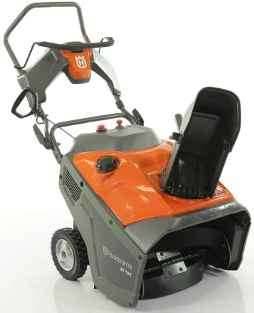 Бензиновый снегоуборщик Husqvarna ST 131 купить в Перми
