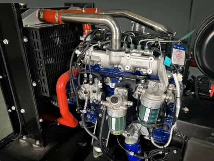 Дизельный генератор Vektor AD-100Y-T400 с АВР купить в Перми