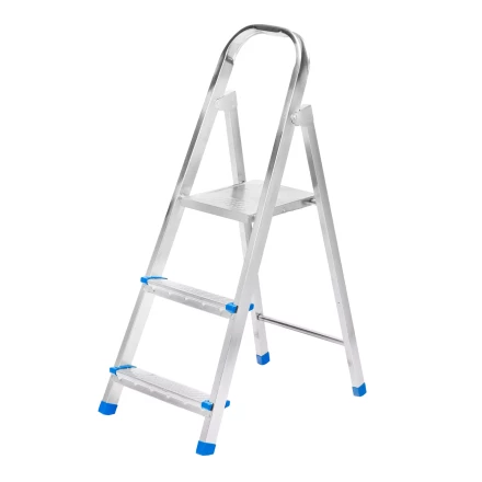 Стремянка, 3 ступени, стальная, оцинкованная Сибртех 97835 купить в Перми