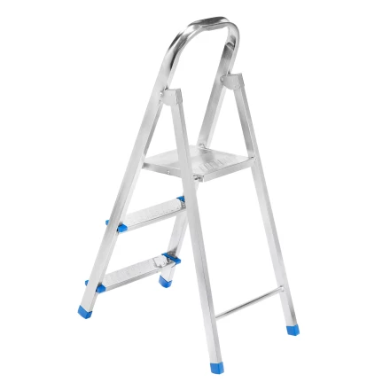 Стремянка, 3 ступени, стальная, оцинкованная Сибртех 97835 купить в Перми