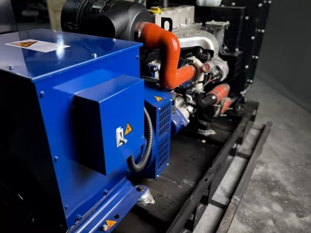 Дизельный генератор Vektor AD-120Y-T400 купить в Перми