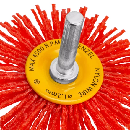 Щетка для дрели Denzel, 65 мм, Плоская, со шпилькой, нейлоновая щетина, 74433 купить в Перми