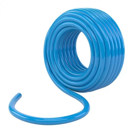 Шланг поливочный армированный 3 слойный ПВХ 1/2 50м Родничок Сибртех 67519 купить в Перми