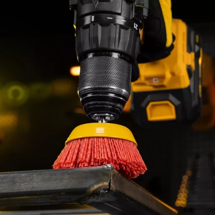 Щетка для дрели, 75 мм, Чашка, со шпилькой, нейлоновая щетина Denzel 74436 купить в Перми