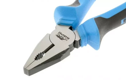 Плоскогубцы комбинированные 160 мм хром-ванадий двухкомпонентные рукоятки БАРС 16996 купить в Перми